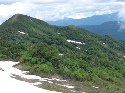 今日の様子　ガスの晴れ間から、五輪山の画像