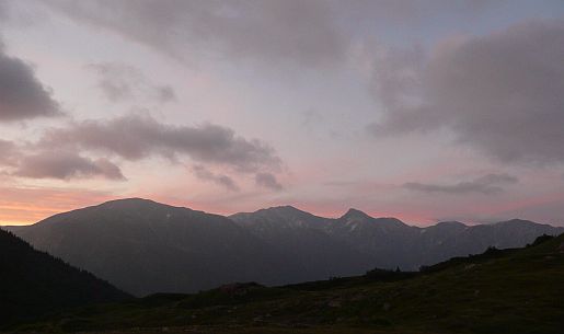 朝焼け　　　８月２５日、午前５時頃の画像