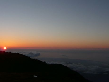 今日の夕焼け　　海岸線まで、はっきり見えての画像