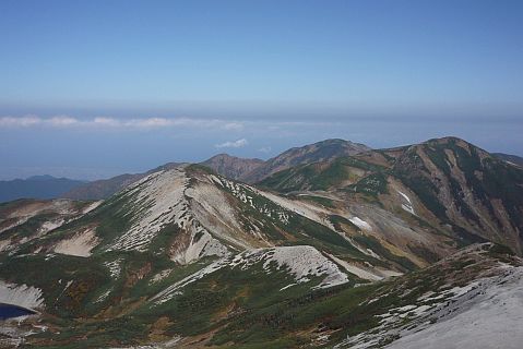 三国境付近から、鉢ヶ岳・雪倉岳・朝日岳方面を見る　　　08.10.8    photo by ガリの画像